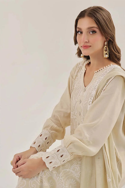 Nimra Kashif - AK Galleria