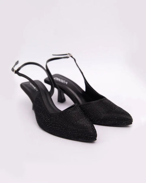 buy online women's footwear in Pakistan