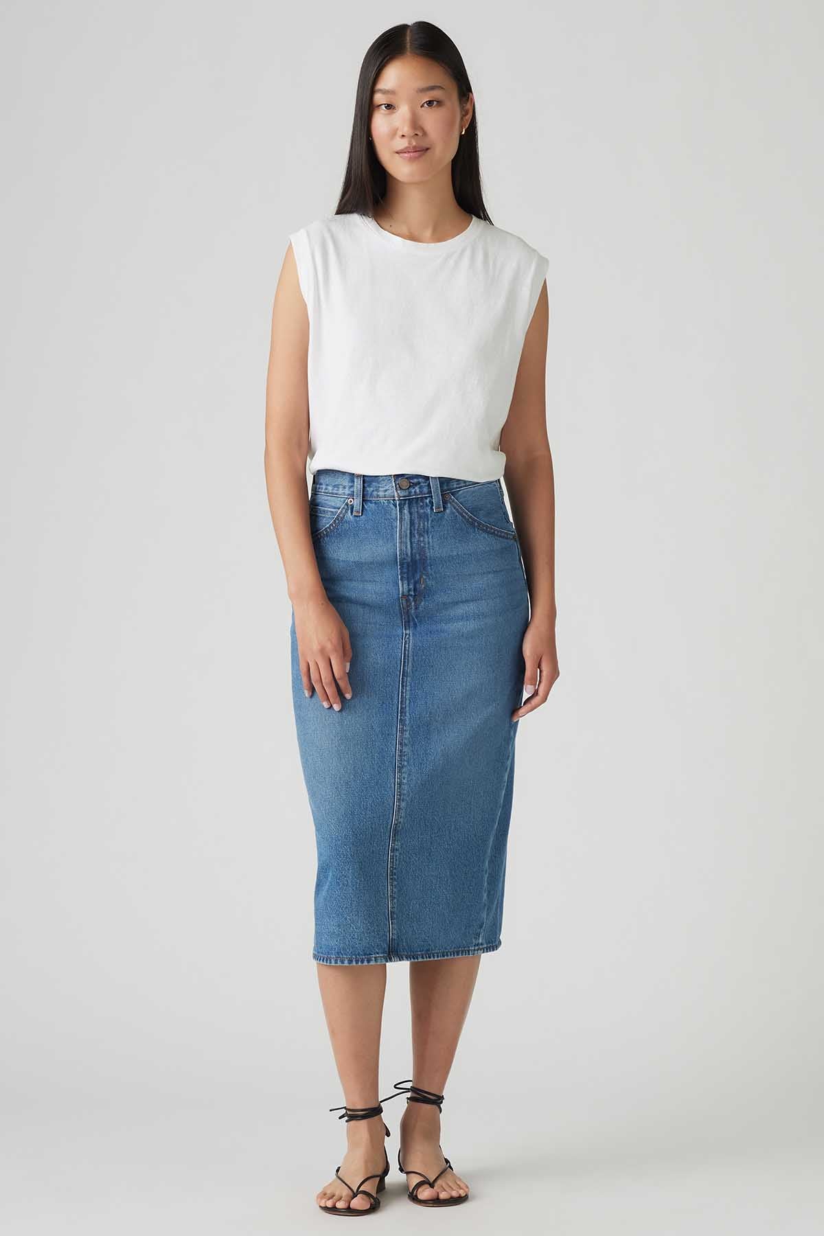 Levi's