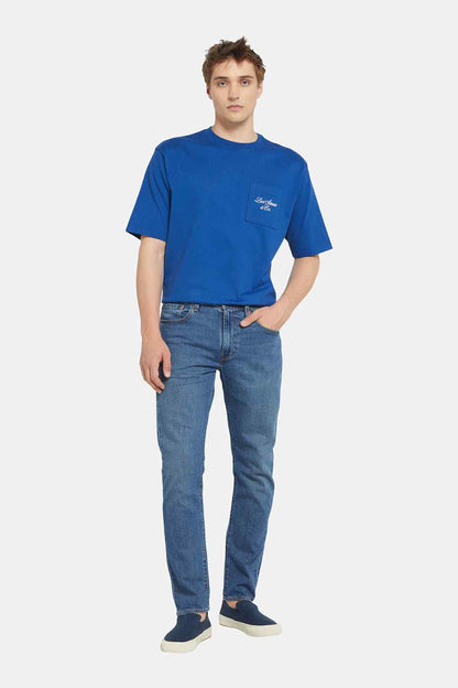 Levi's blue short-sleeve crewneck T-shirt with chest pocket logo