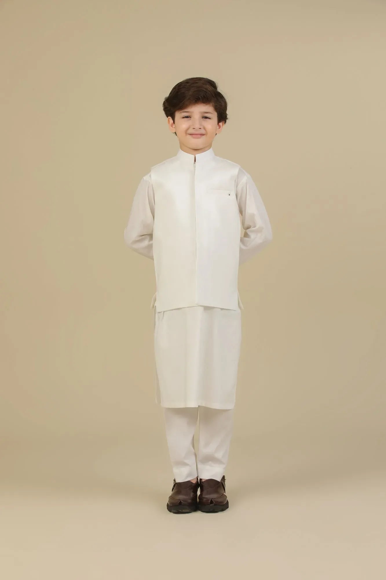 MURAQSH - AK Galleria