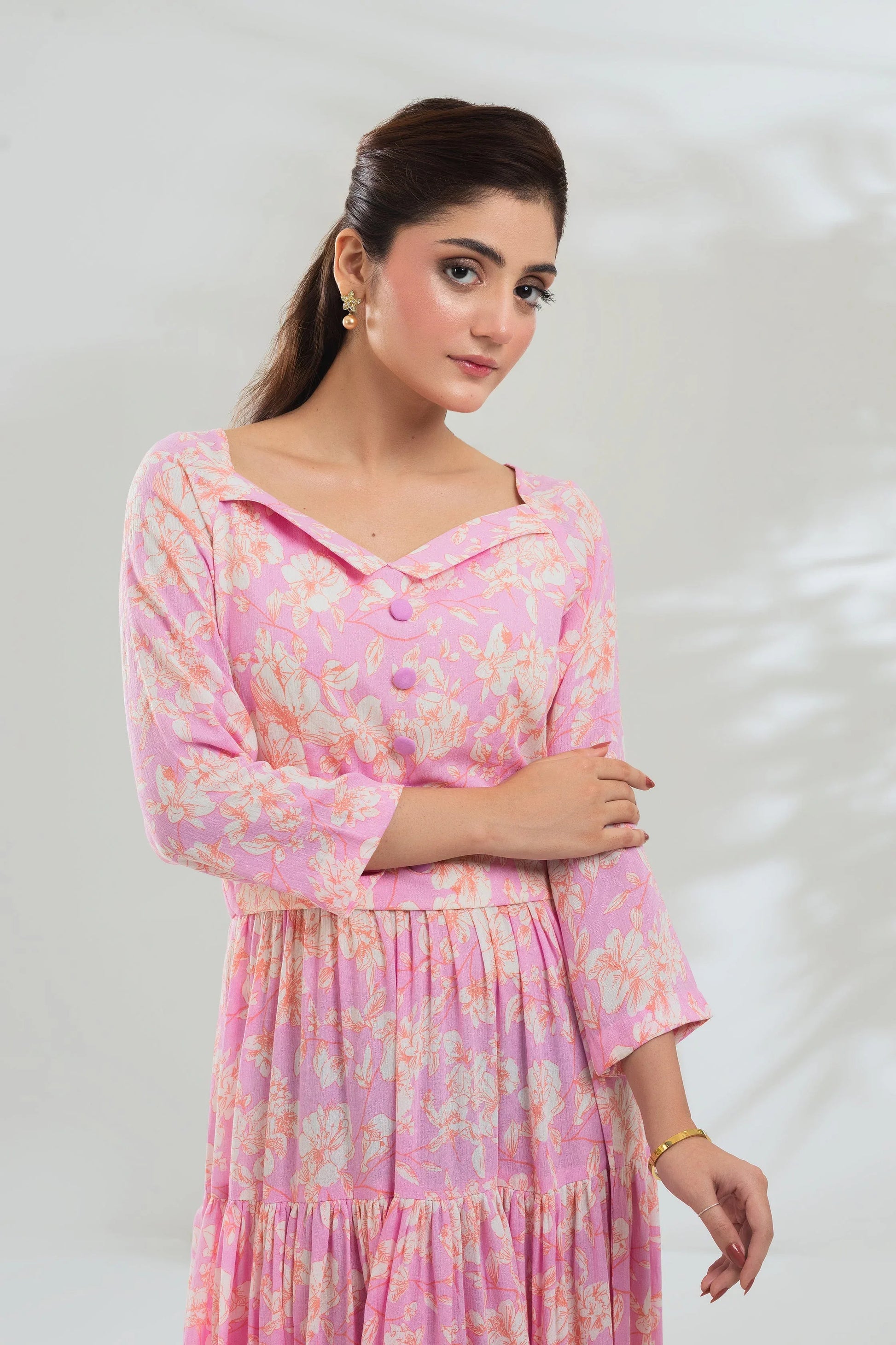 Velour - AK Galleria