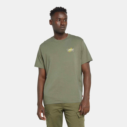 Green Levi's short-sleeve T-shirt, small chest logo