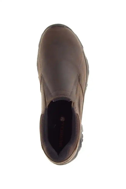 Dark earth slip-on shoe with smooth toe and dark interior lining