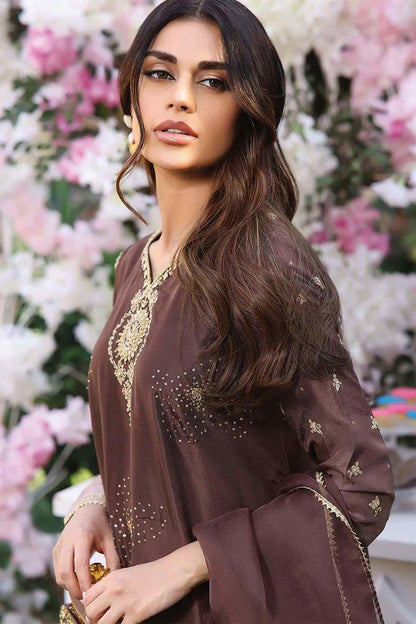 Nimra Kashif - AK Galleria
