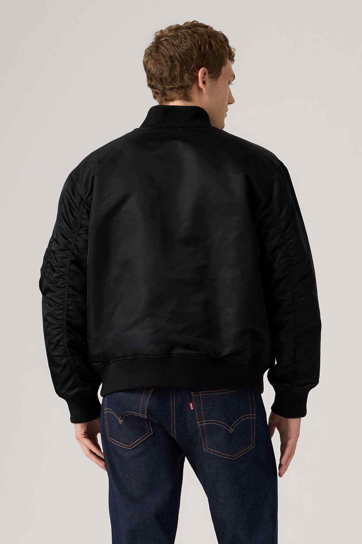 Levi's