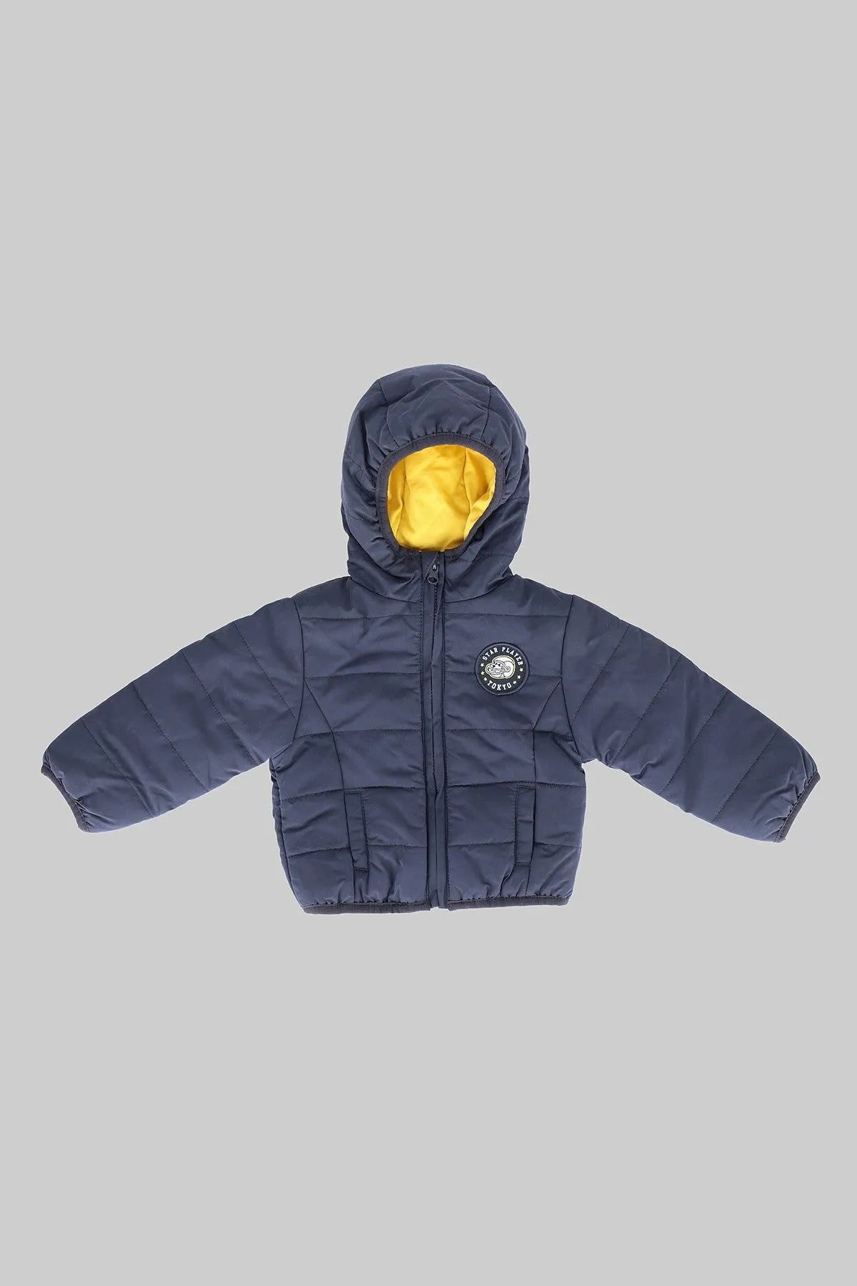 Kids' blue puffer jacket with hood, yellow lining, front zipper and logo patch