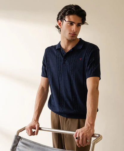 Fitted knit polo shirt, navy blue, short sleeves, button placket, small red logo