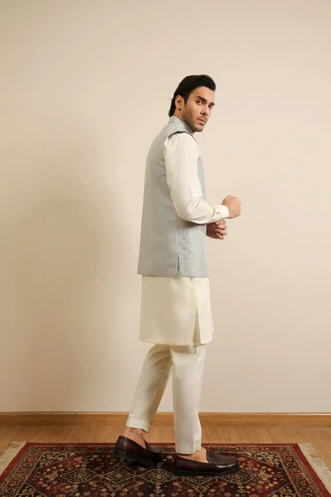 MURAQSH - AK Galleria