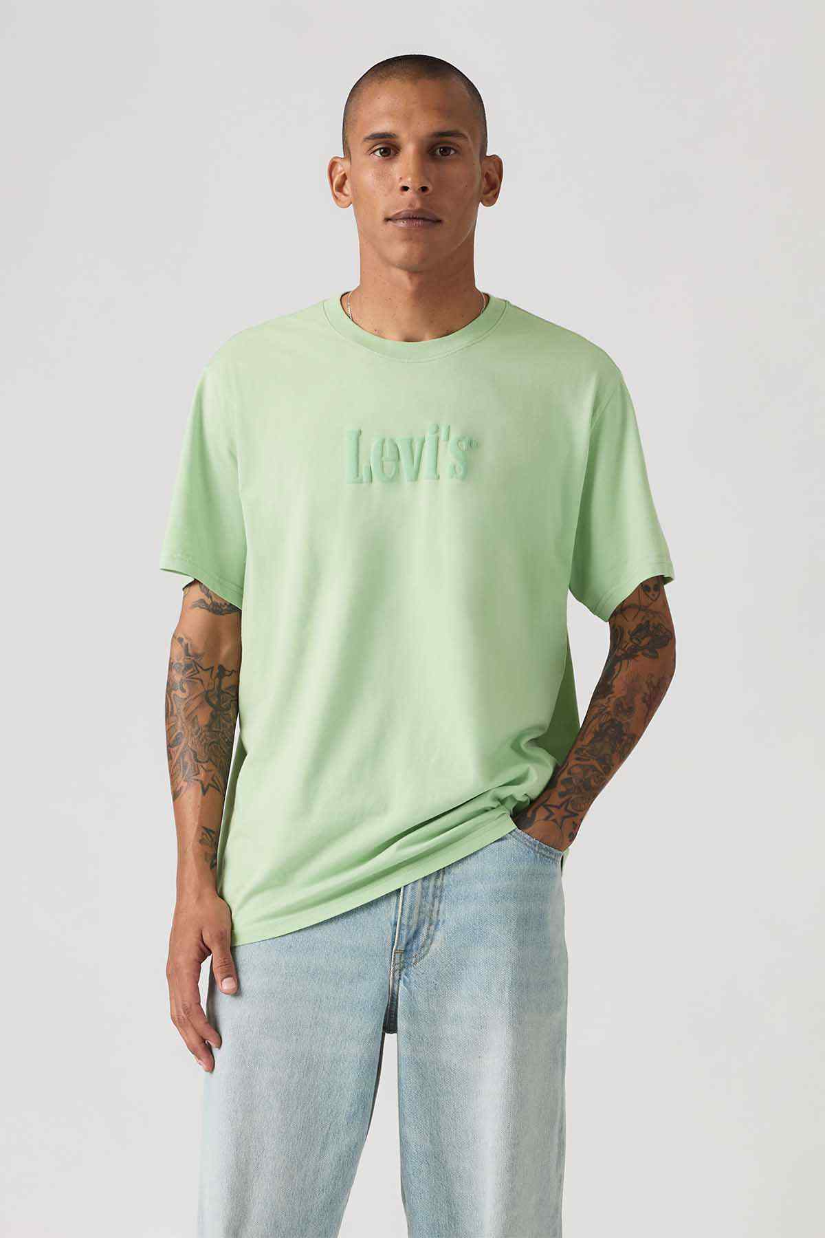 Levi's light green crewneck T-shirt, front logo print, short sleeves