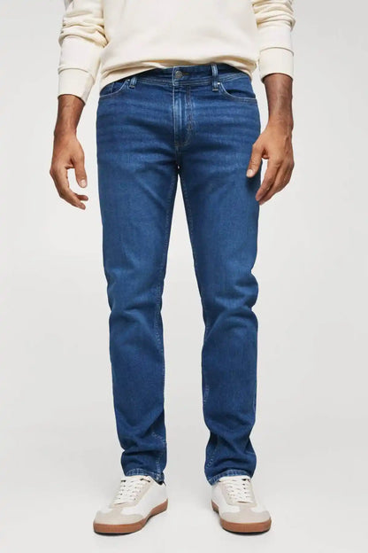 Dark blue denim jeans with straight fit and mid-rise waist