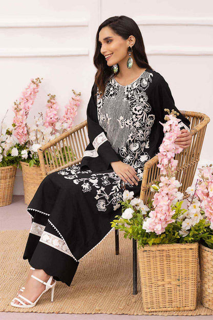 Nimra Kashif - AK Galleria