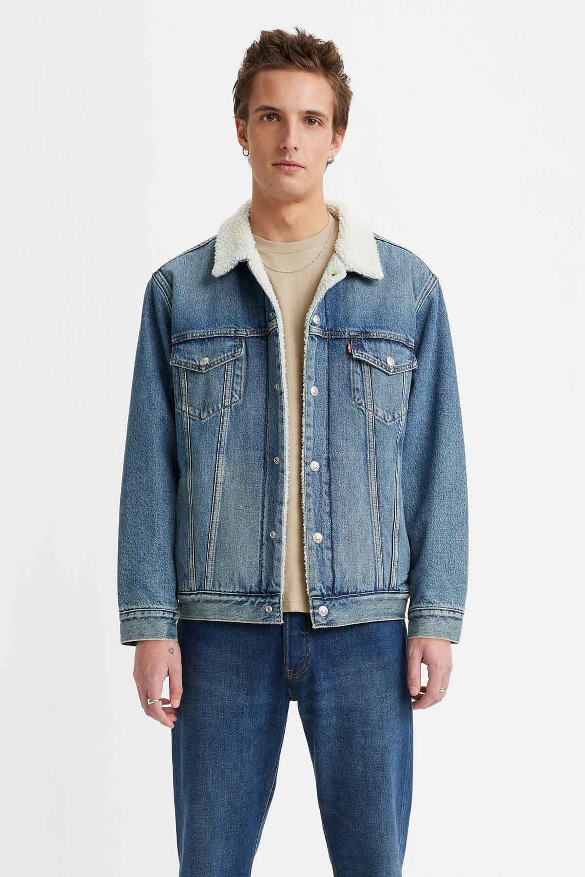 Levi's - AK Galleria