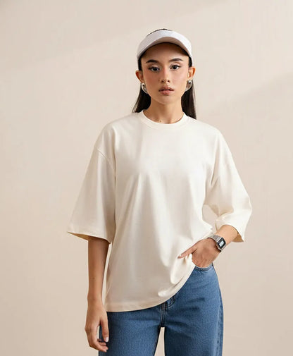 White fitted crewneck T-shirt with short sleeves, front view