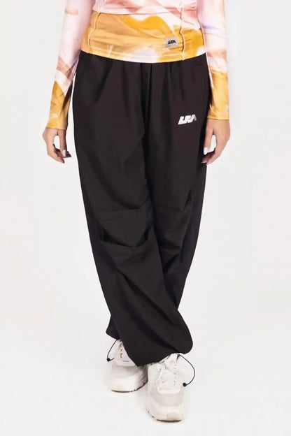 LIVING FIT APPAREL - AK Galleria