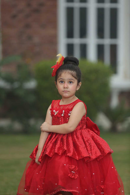Qurratulain saqib - AK Galleria