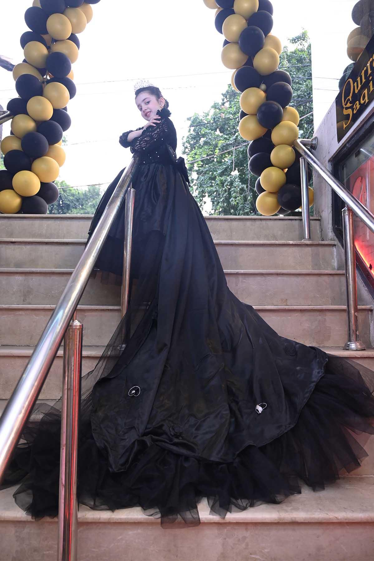 Qurratulain saqib - AK Galleria