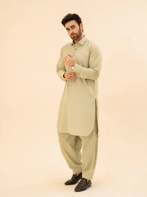 Pakistani readymade men's shalwar kameez suits