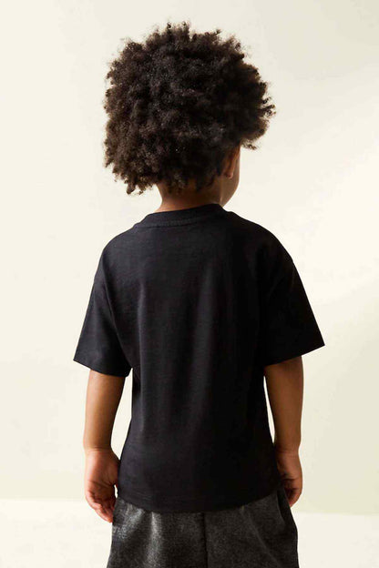 Kids black T-shirt back view, short sleeves and crew neck