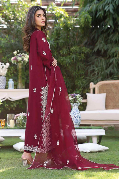 Nimra Kashif - AK Galleria