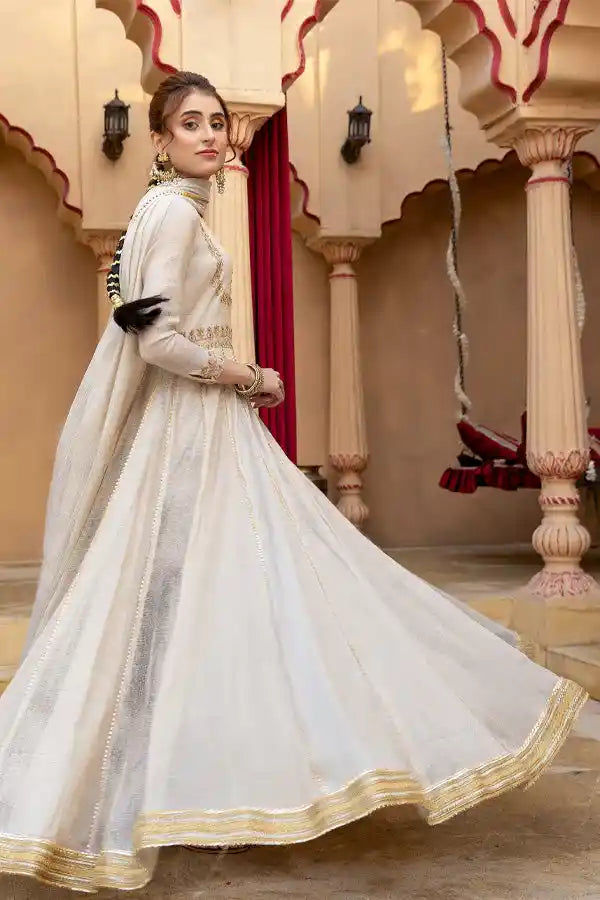 Kausar Attire