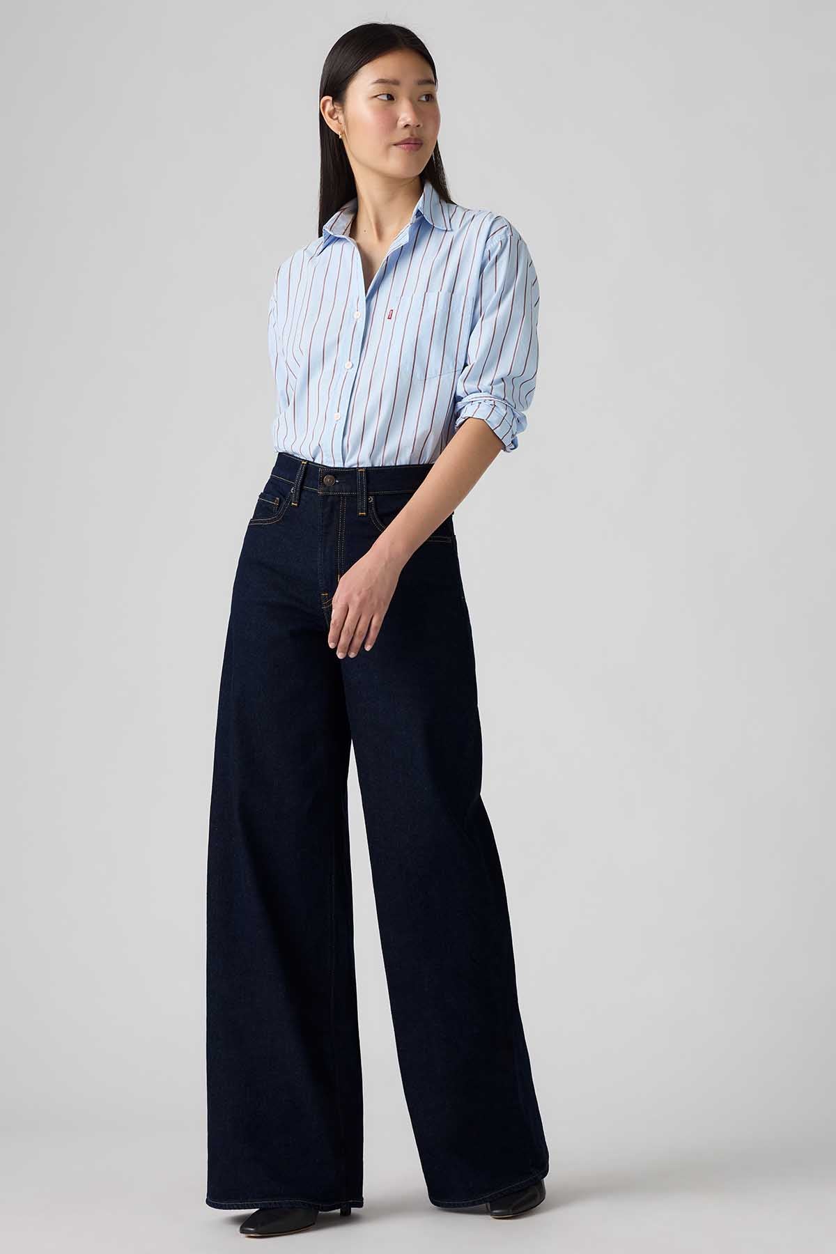 Levi's