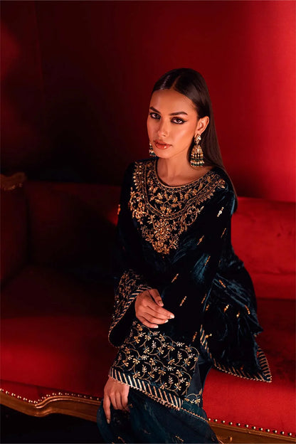 Nimra Kashif - AK Galleria