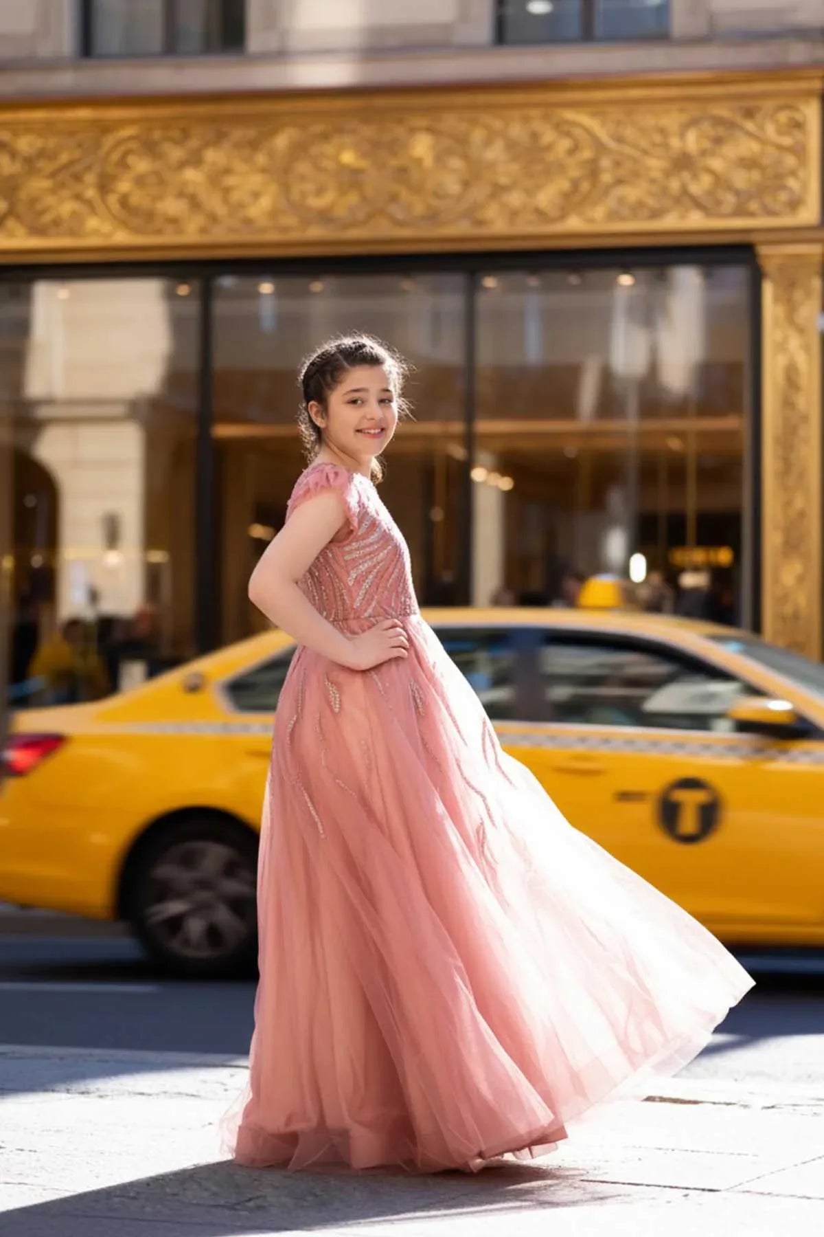 Qurratulain saqib - AK Galleria