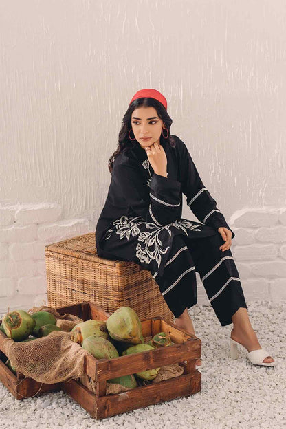 Nimra Kashif - AK Galleria