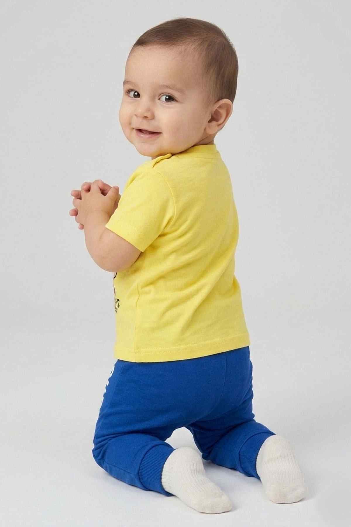 Yellow short-sleeve T-shirt and blue jogger pants, Superman rescue graphic
