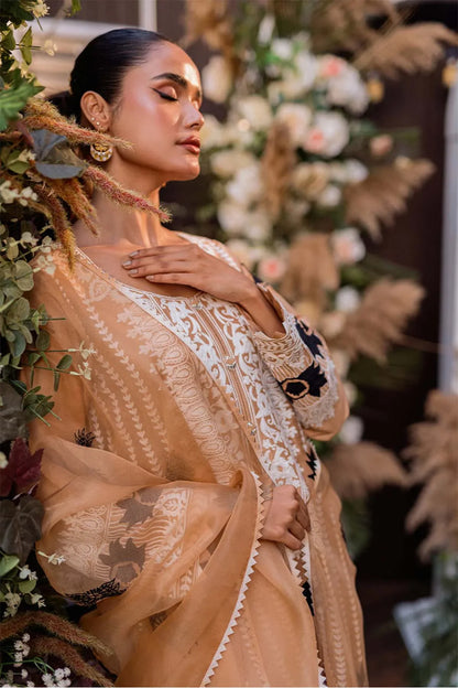 Nimra Kashif - AK Galleria