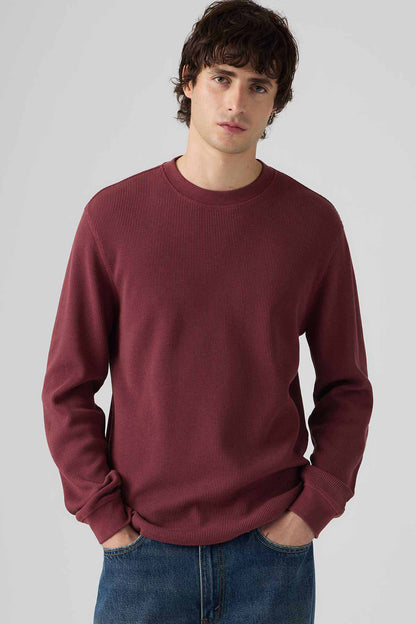 Men's maroon long-sleeve crewneck sweatshirt with ribbed cuffs