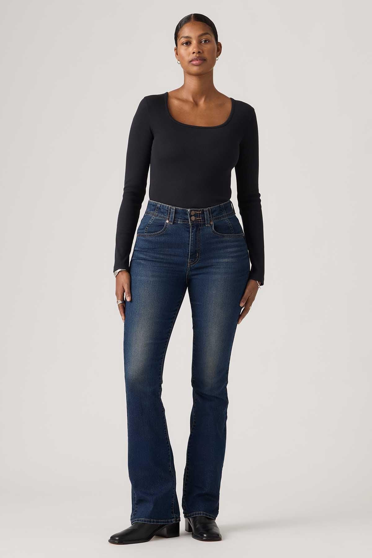 Levi's - AK Galleria