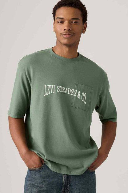 Levi's green crew-neck T-shirt with chest logo and pocket