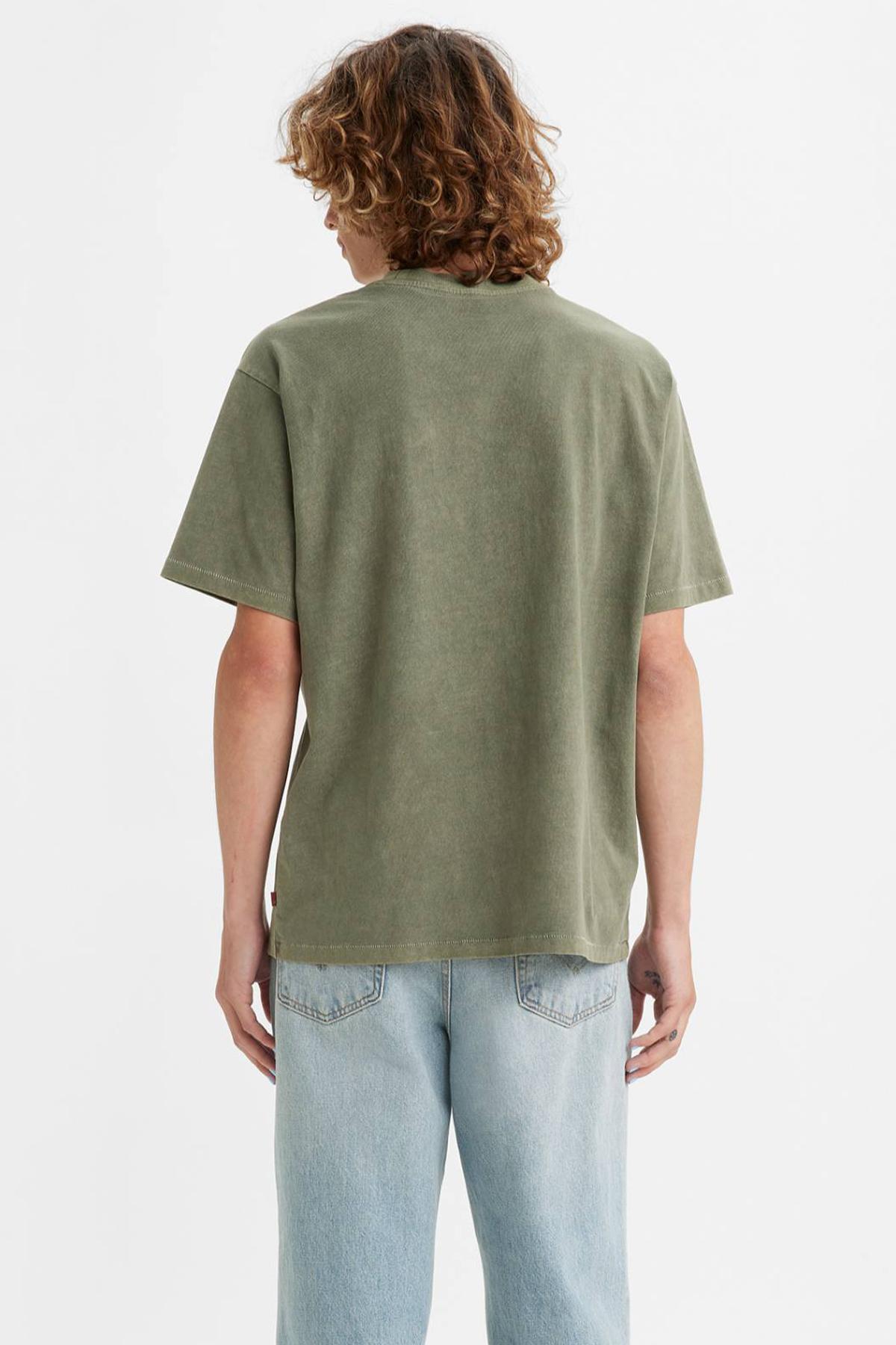 Levi's