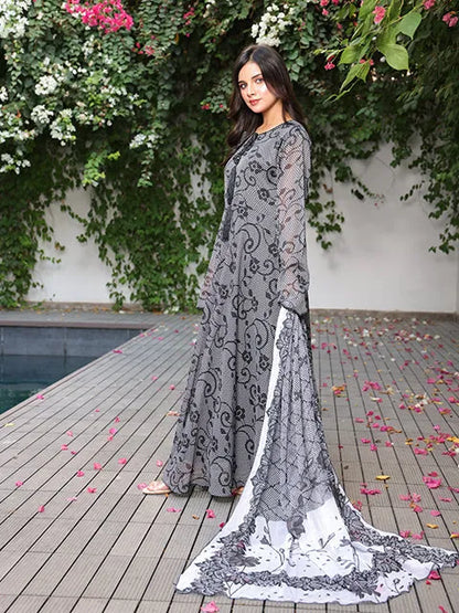 Long printed maxi dress, round neck and long sleeves, lace-trimmed white hem border
