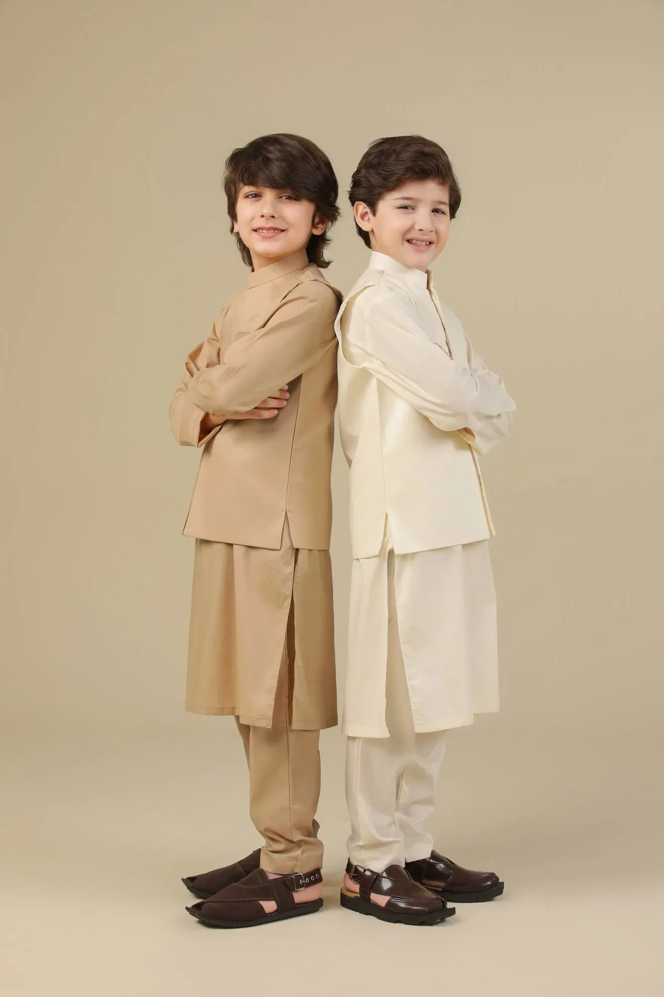 MURAQSH - AK Galleria