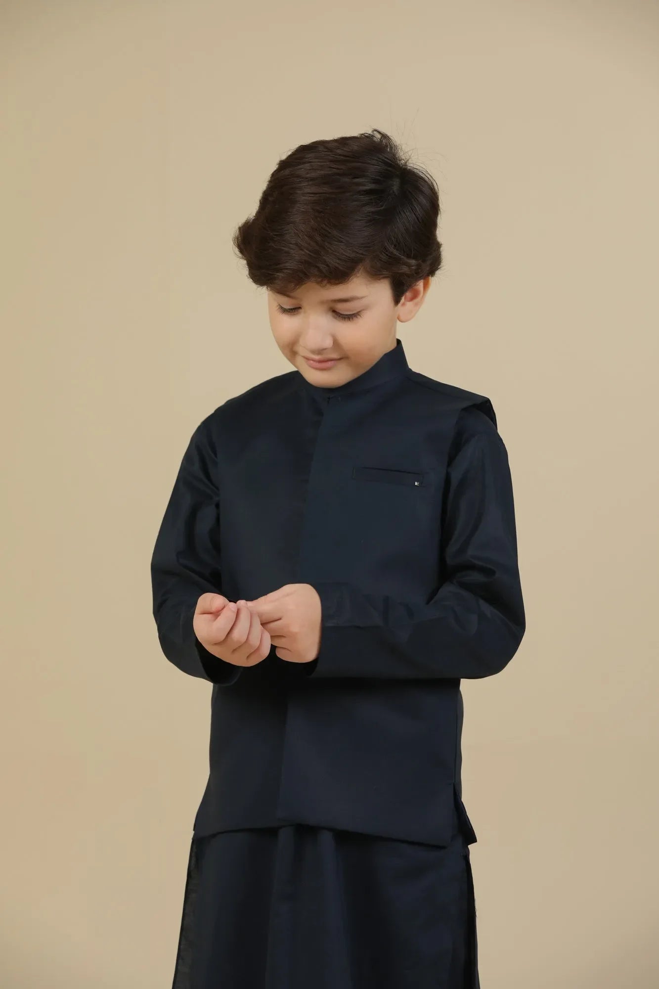 MURAQSH - AK Galleria