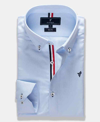 FITTED light blue slim-fit dress shirt with striped button placket
