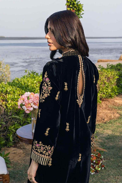 Nimra Kashif - AK Galleria