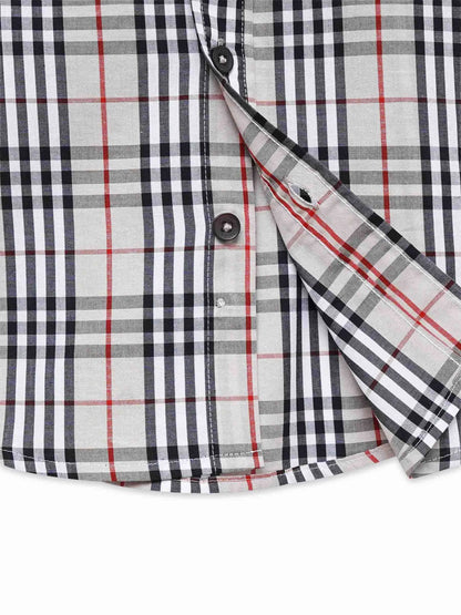 Boys' cotton plaid button-up shirt front placket and sleeve cuff, red navy beige plaid