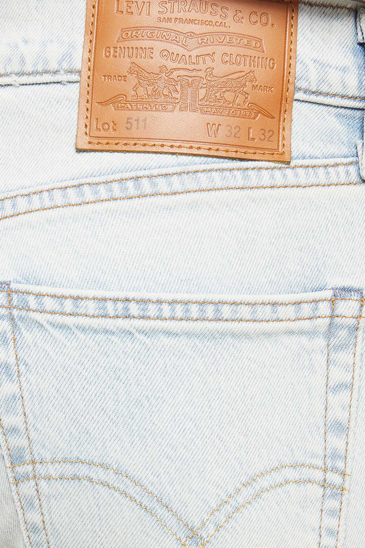 Levi's
