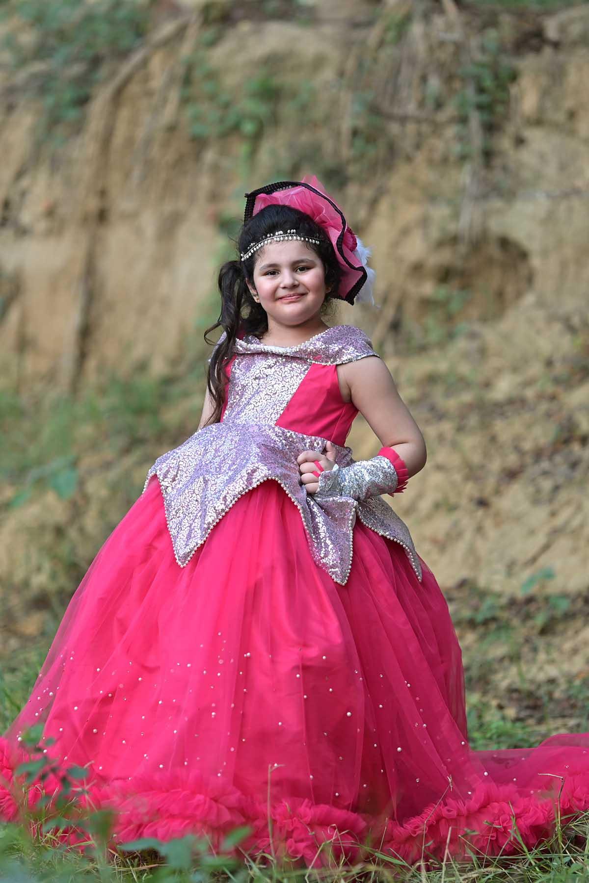 Qurratulain saqib - AK Galleria