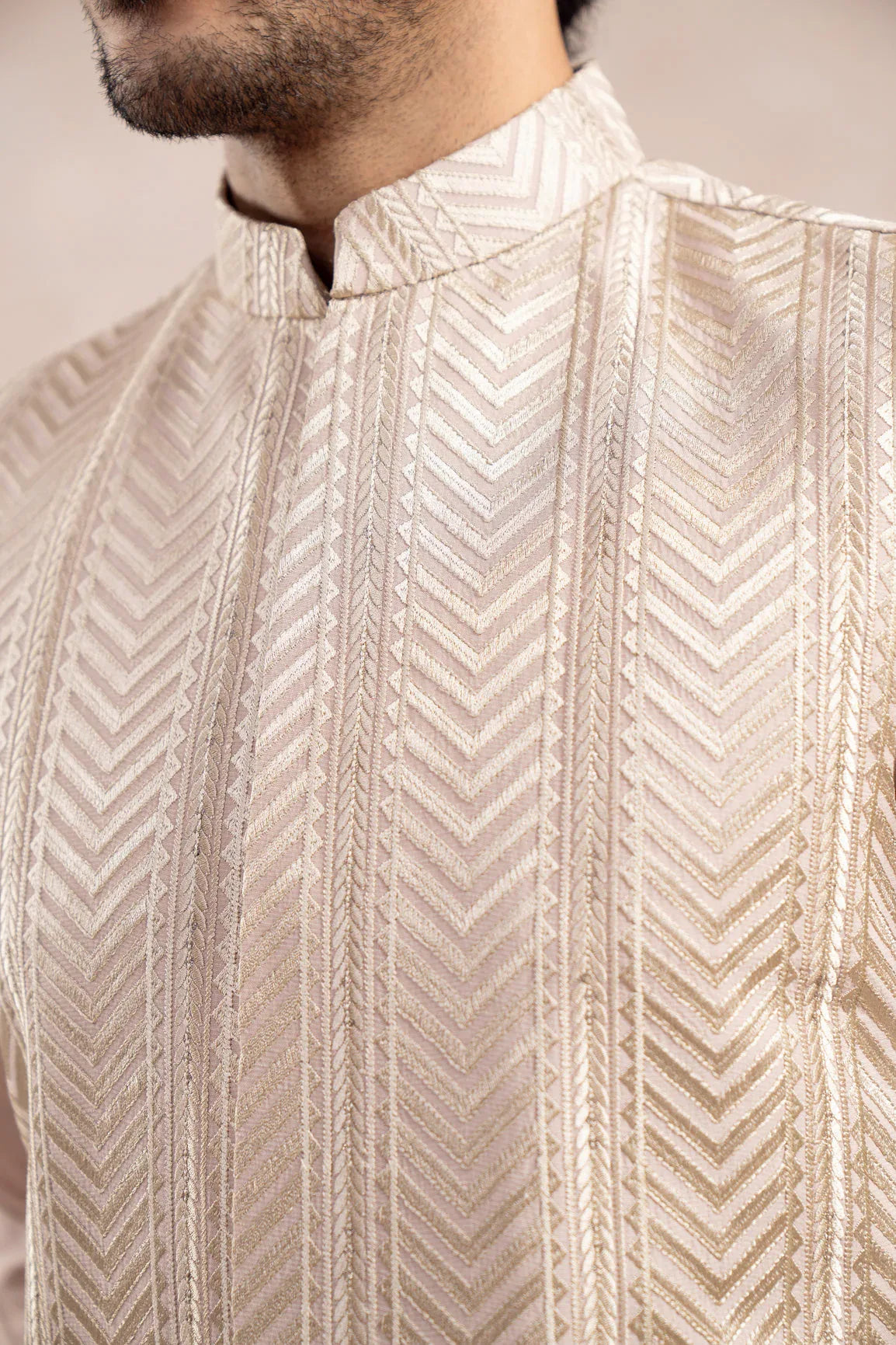 MURAQSH - AK Galleria