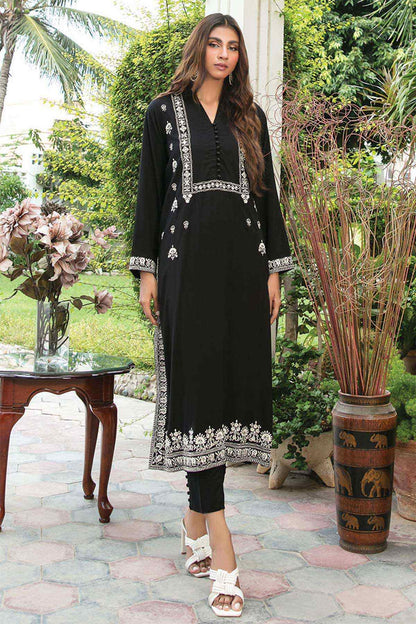 Nimra Kashif - AK Galleria