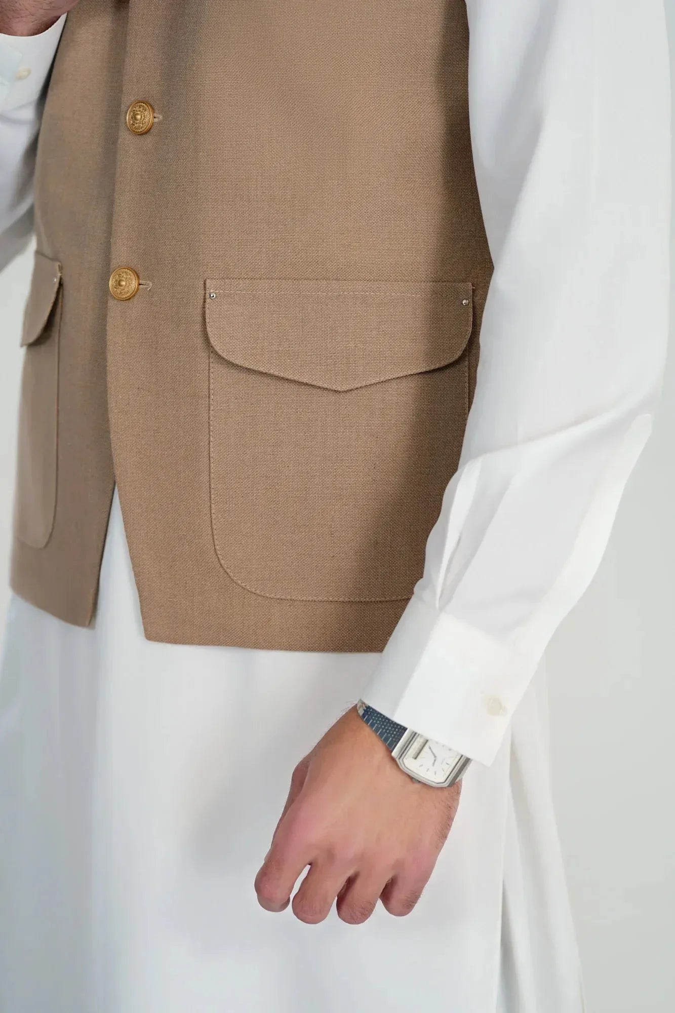 MURAQSH - AK Galleria