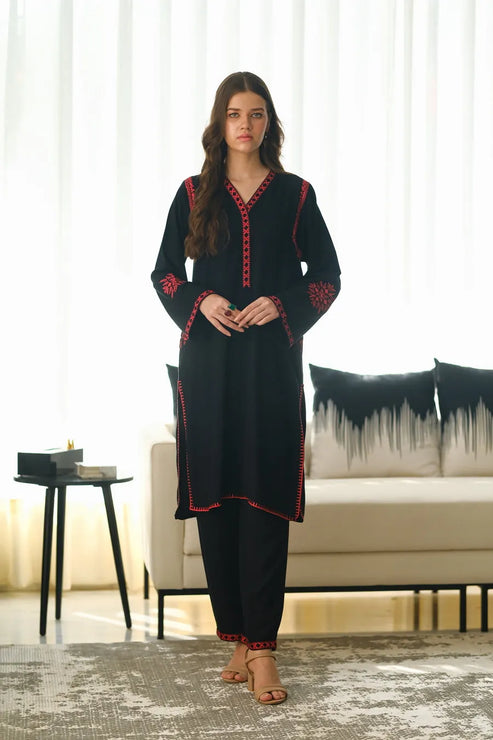 readymade suits for women online in pakistan