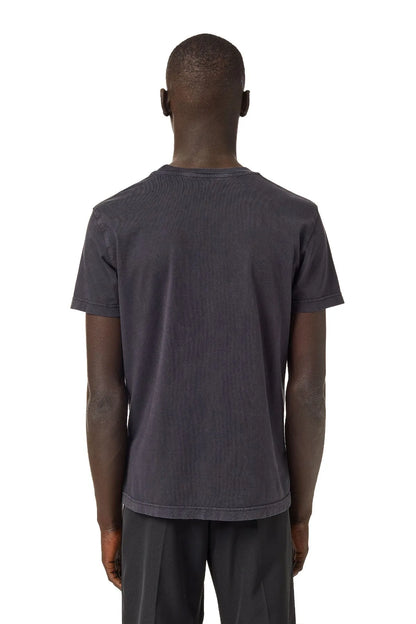 Black crew-neck T-shirt, plain back with short sleeves