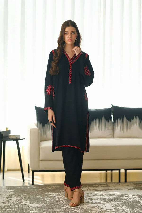 Readymade women's kurta pajamas