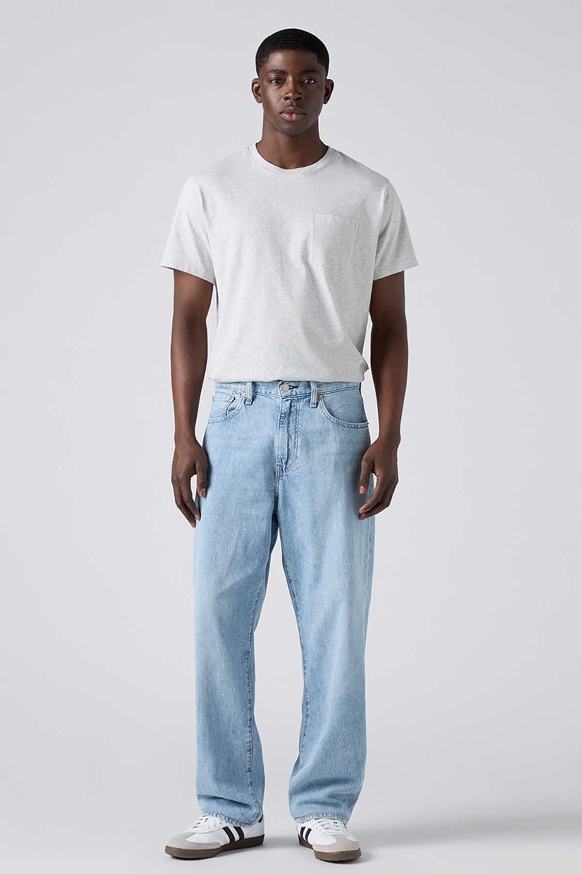 Levi's light-wash denim jeans with straight legs and front button closure
